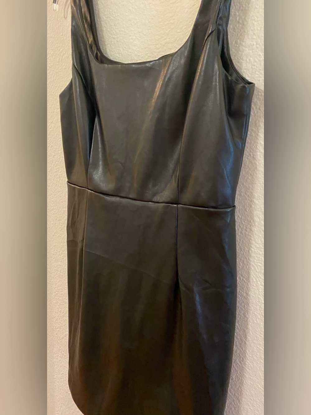 Vici Black Faux Leather Sheath Dress - Size Extra Large - EUC! - Picture 2 of 4